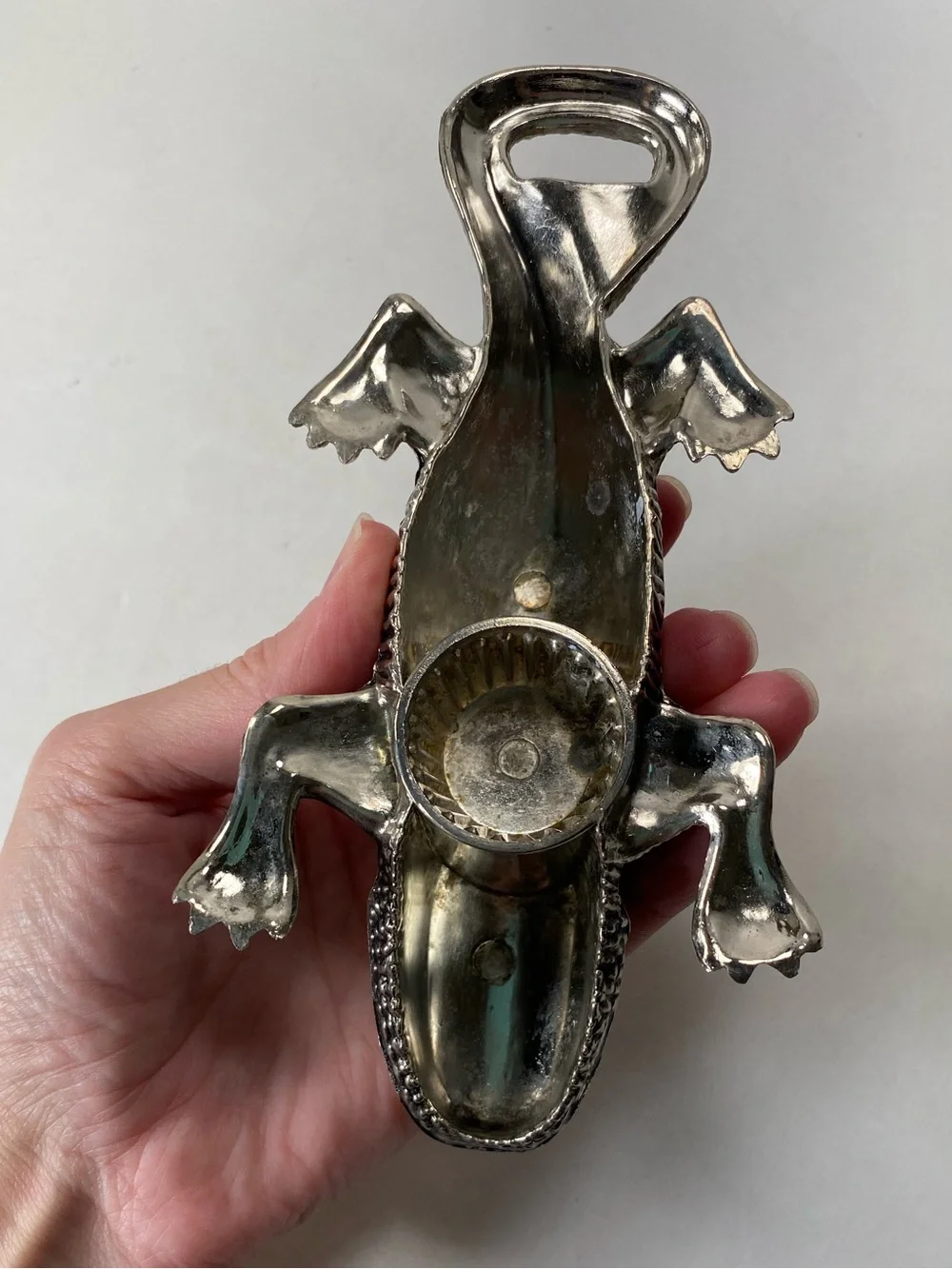 Metallic Silver Lizard Iguana Reptile Ornament Bottle Opener Twist and Non Twist